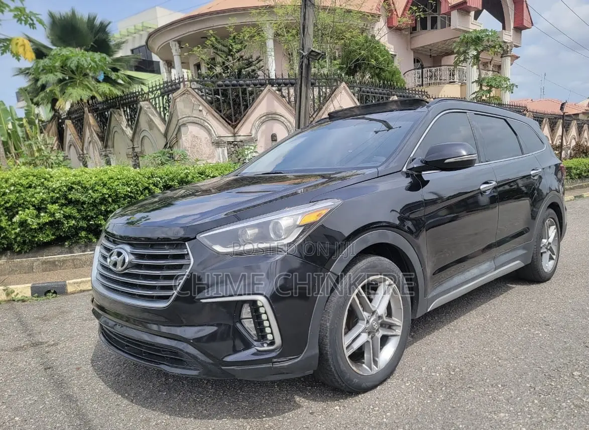 Hyundai Santa Fe 2013 Black