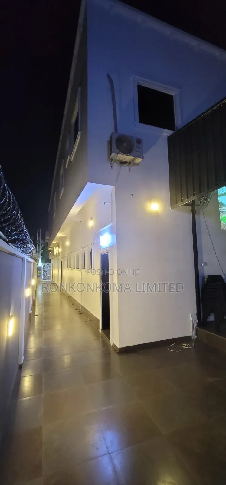 Modern Lounge, Nightclub, Restaurant, Outside Bar, Lodging