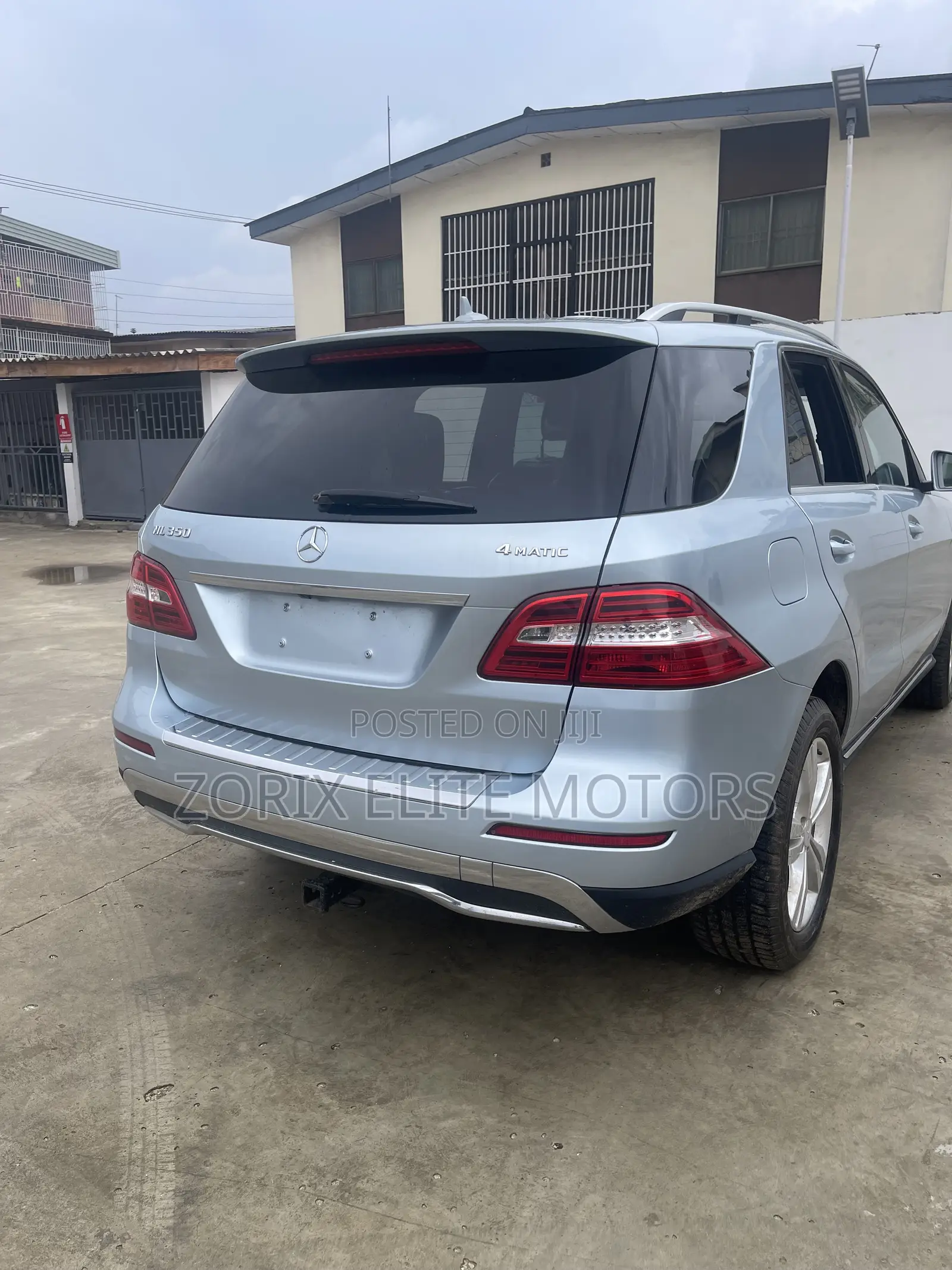 Mercedes-Benz M Class 2012 Blue