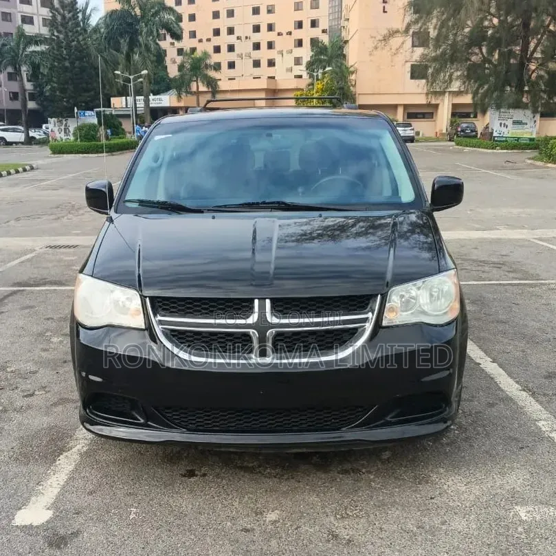 Dodge Caravan 2012 Black