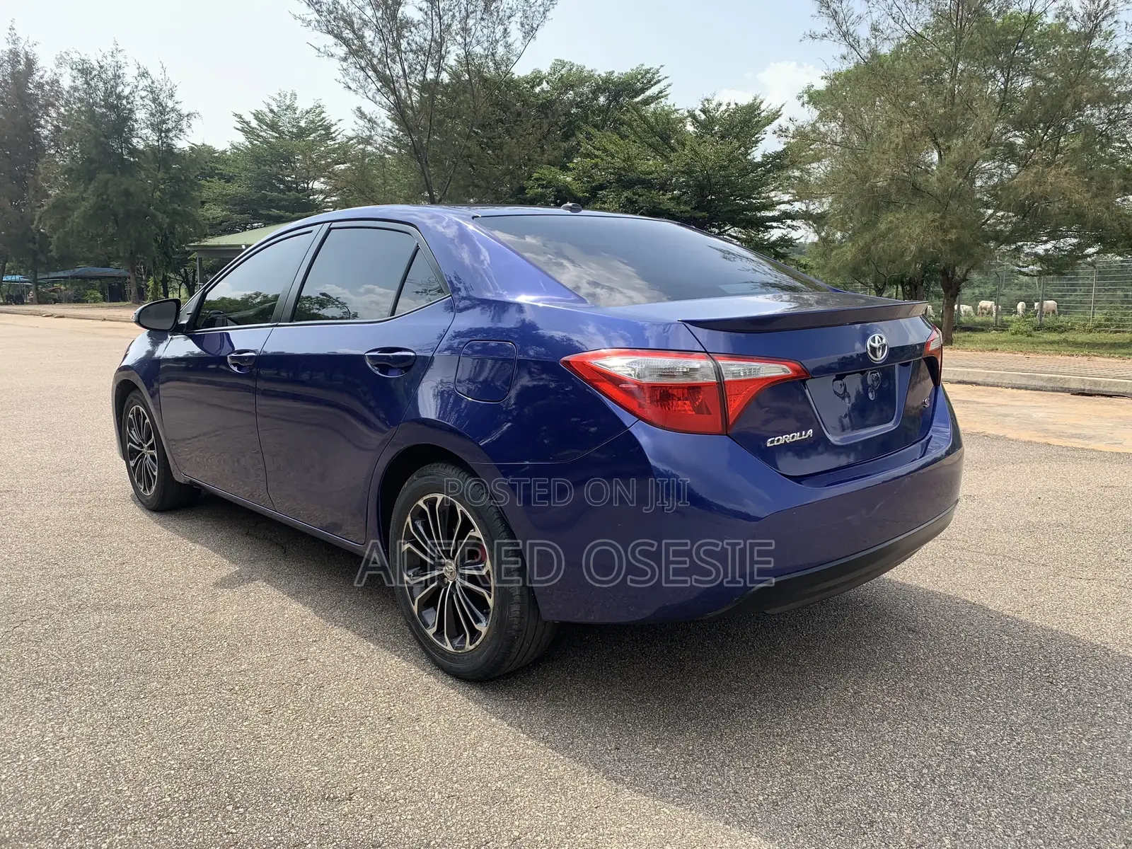 Toyota Corolla S Premium 4dr Sedan (1.8L 4cyl CVT) 2015 Blue