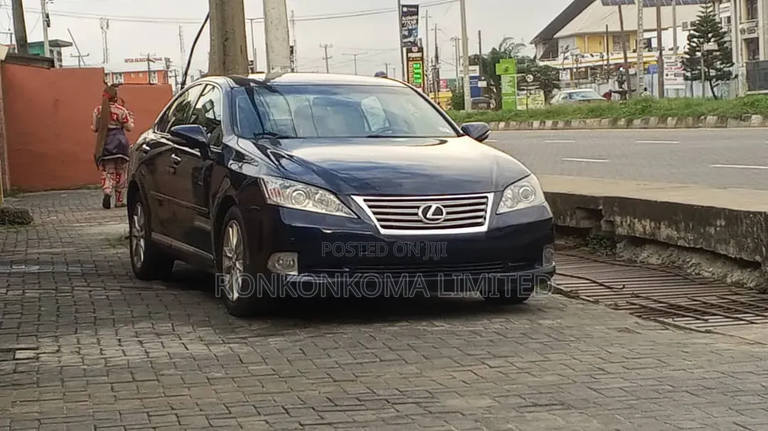 Lexus ES 350 2012 Blue