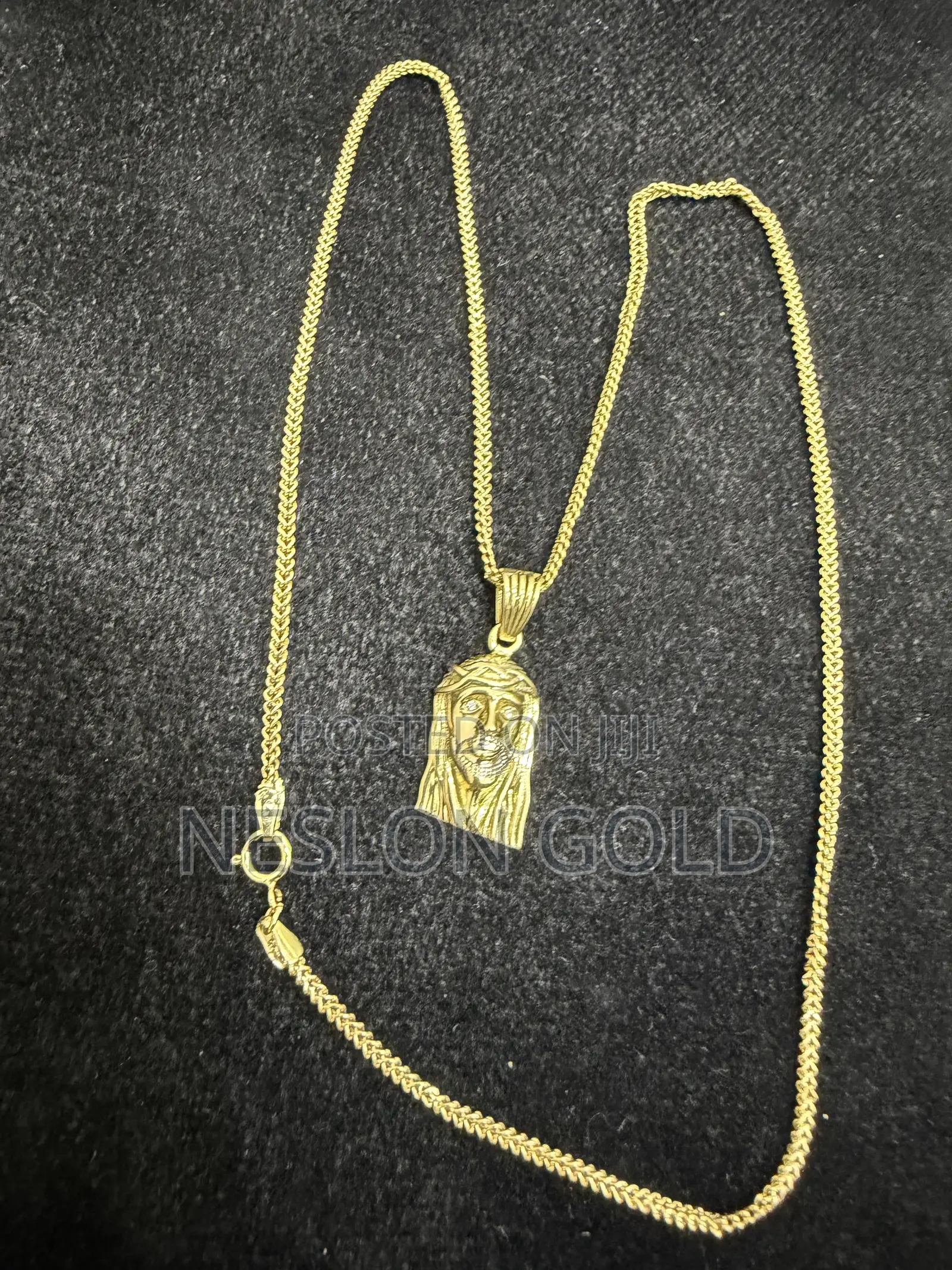 Italy 750 Tested 18karat Gold With Jesus Piece Pendant