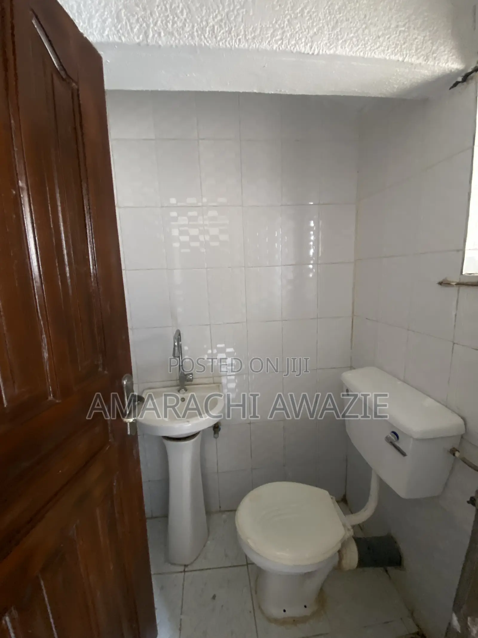 2bdrm Bungalow in Idu for rent