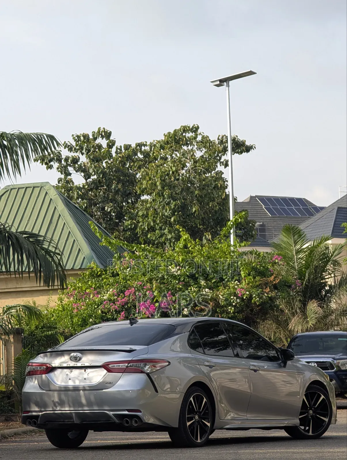 Toyota Camry 2019 Silver