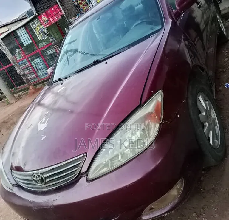 Toyota Camry 2006 Red
