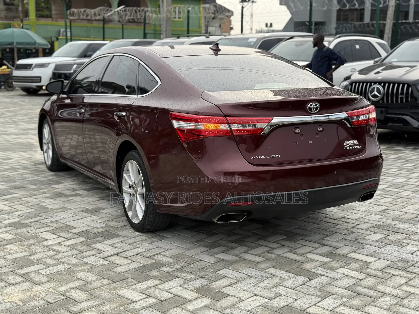 Toyota Avalon Limited 4dr Sedan (3.5L 6cyl 6A) 2014 Maroon