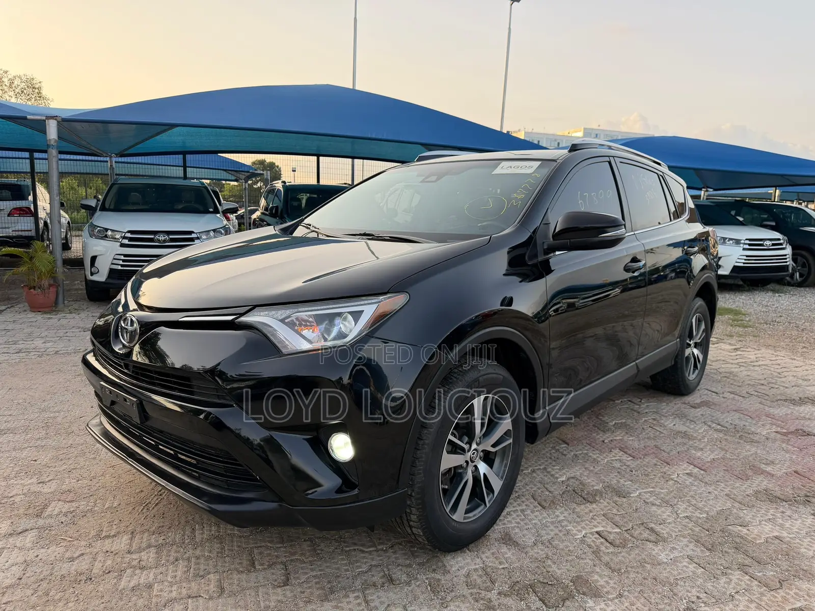 Toyota RAV4 2017 Black