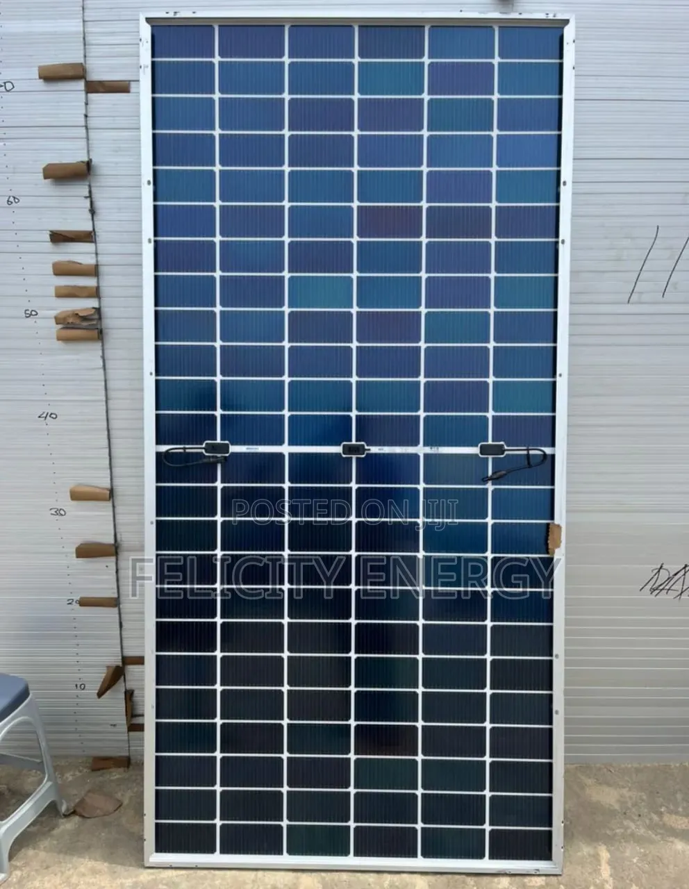 Jinko 600watt Solar Panel 144 Cells (Halfcut)