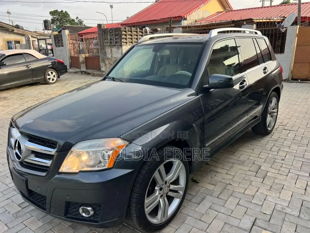 Mercedes-Benz GLK-Class 2011 Black