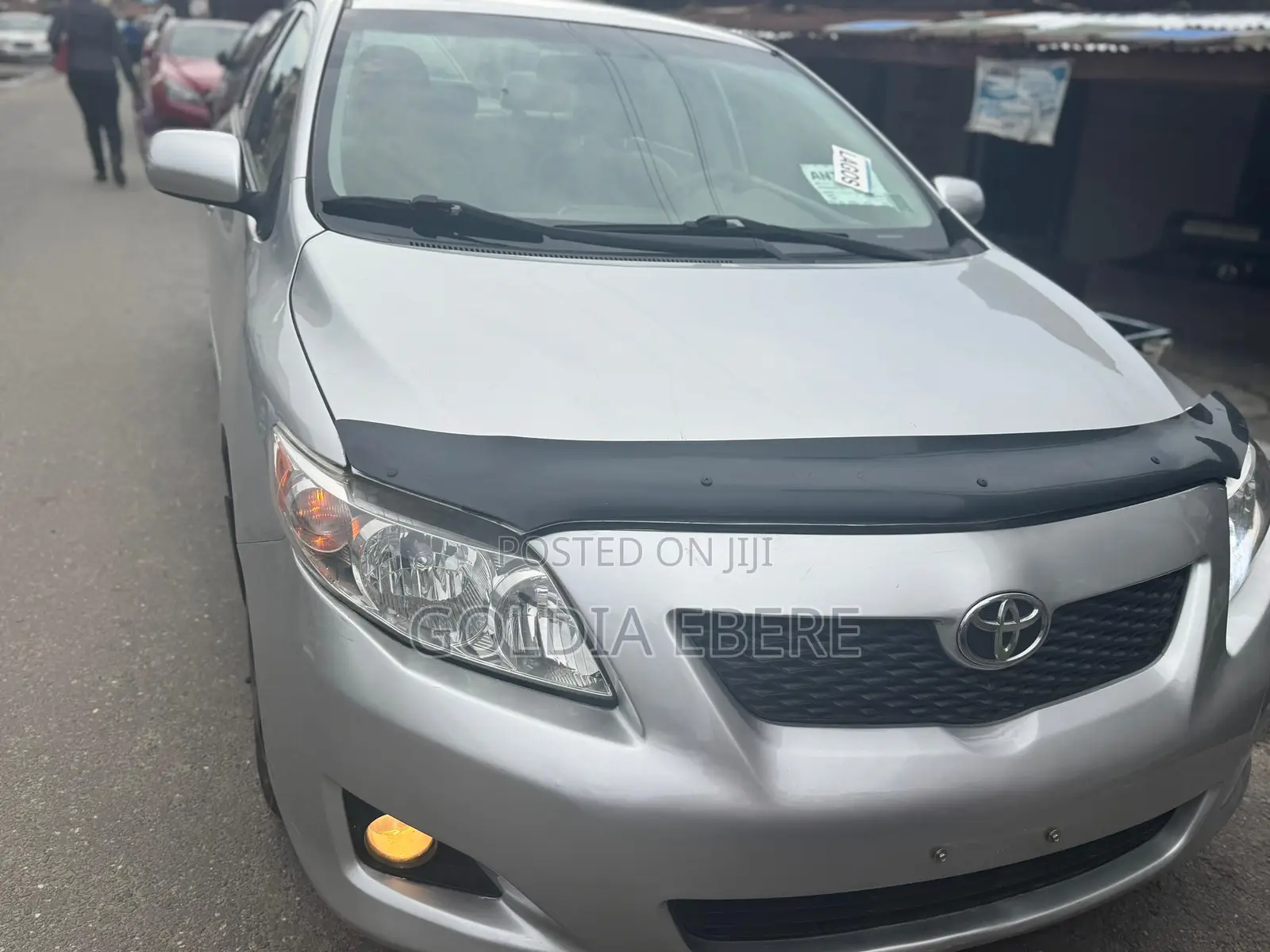Toyota Corolla LE 4dr Sedan (1.8L 4cyl 4A) 2010 Silver