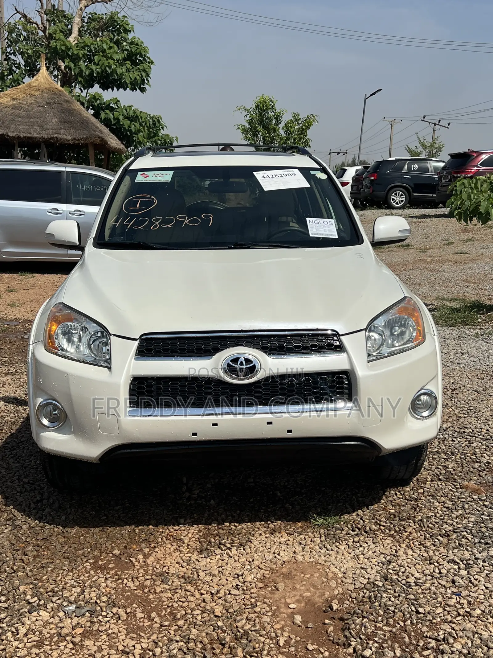 Toyota RAV4 2.5 Limited 4x4 2011 White
