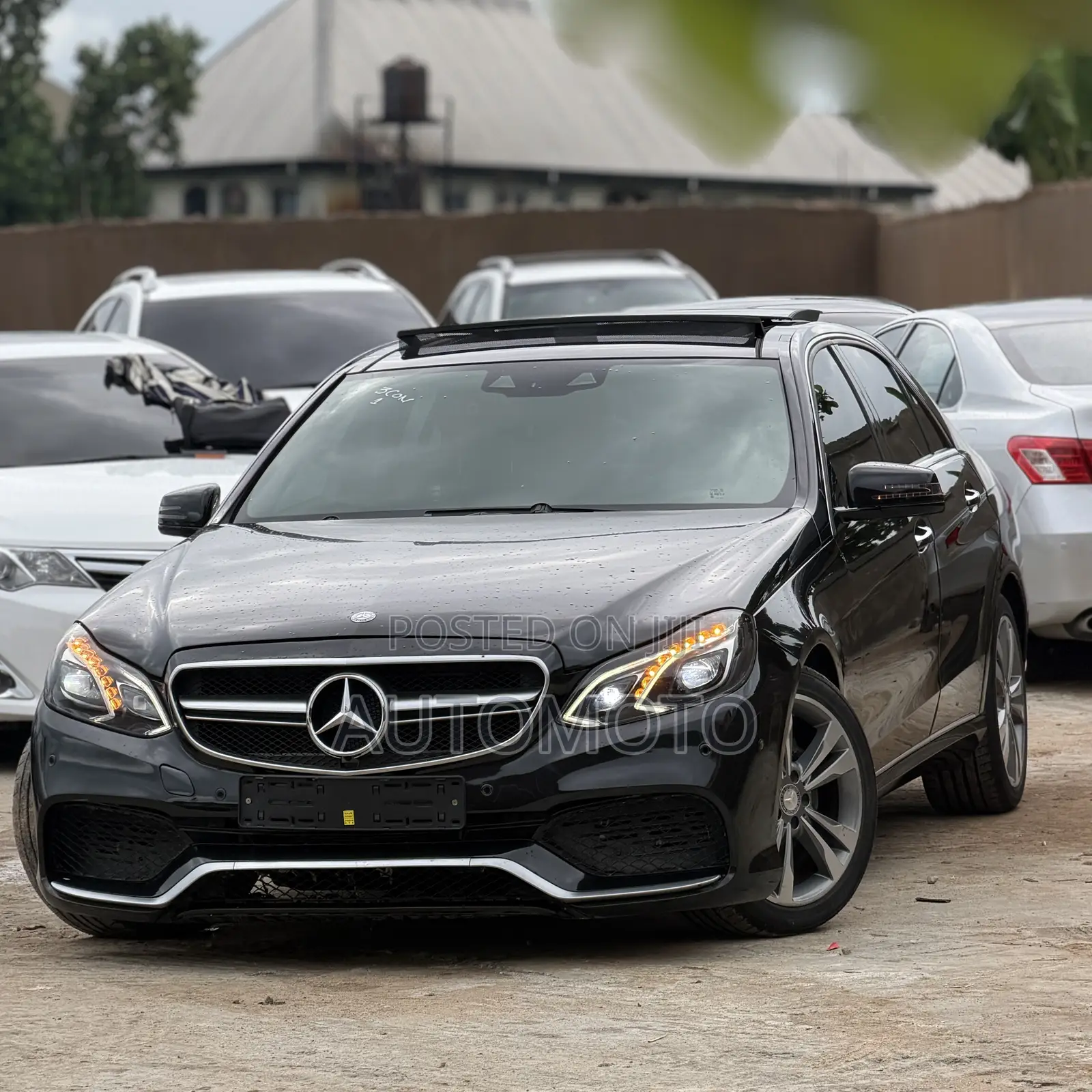Mercedes-Benz E350 Base 4Matic Sedan AWD (3.5L 6cyl 7A) 2014 Black