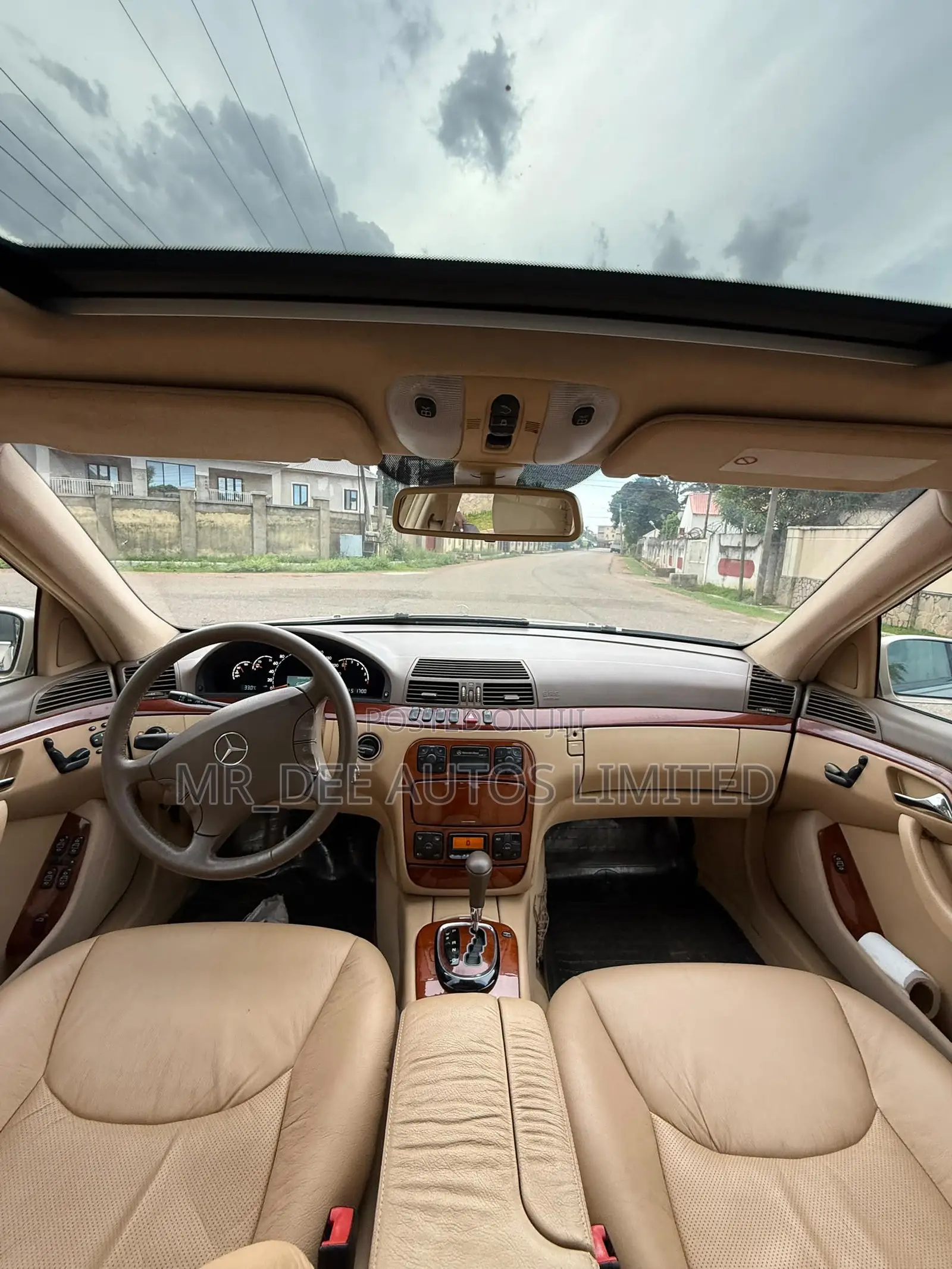 Mercedes-Benz S-Class 2010 Gold