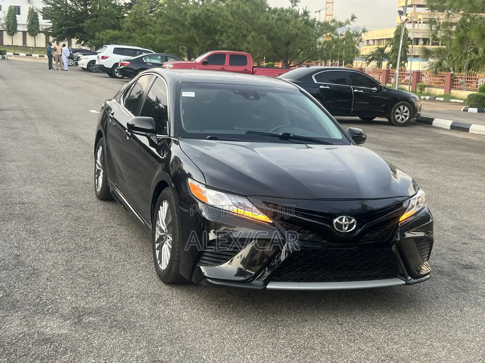 Toyota Camry SE 2021 Black
