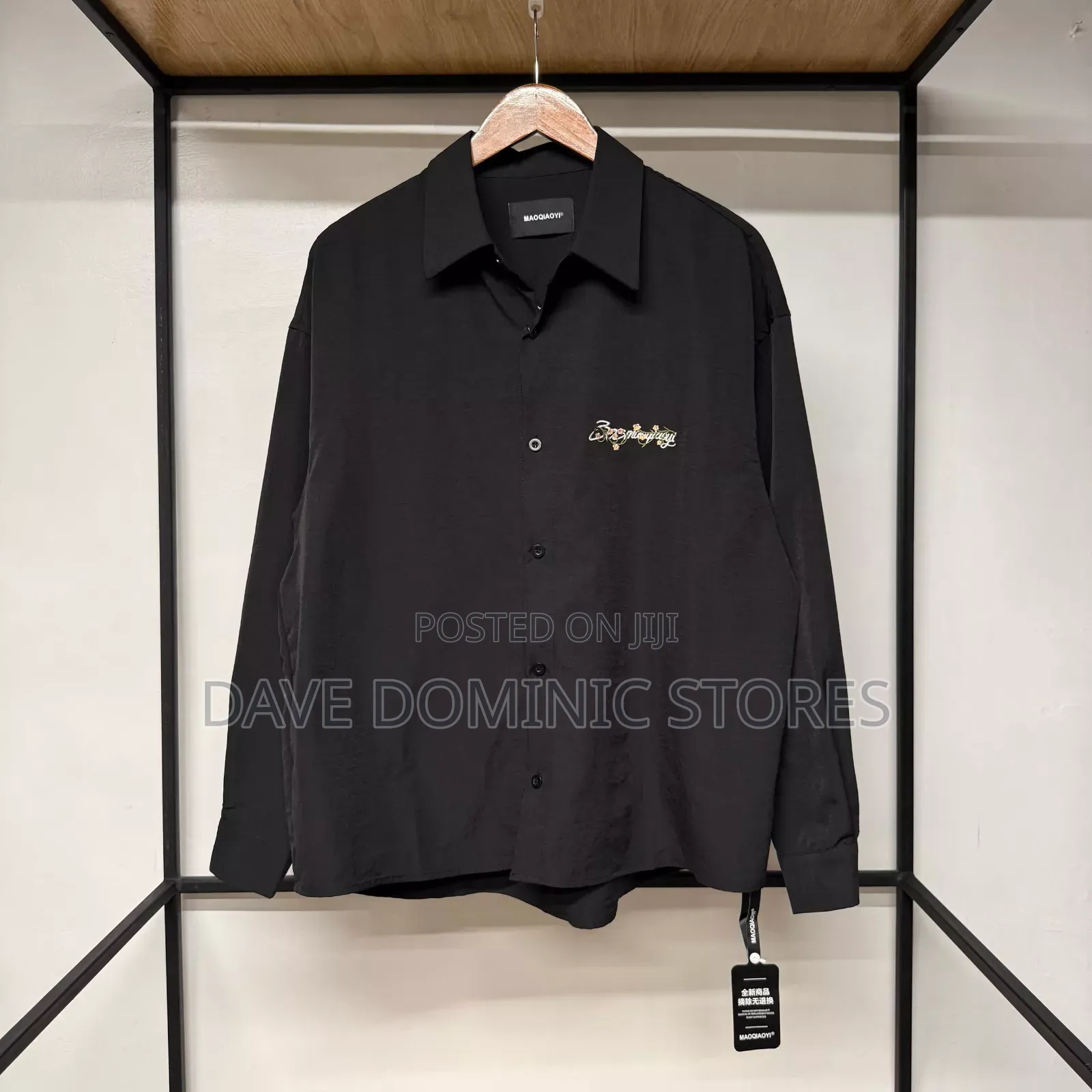 Maoqiaoyi Crested Button Down Long Sleeves