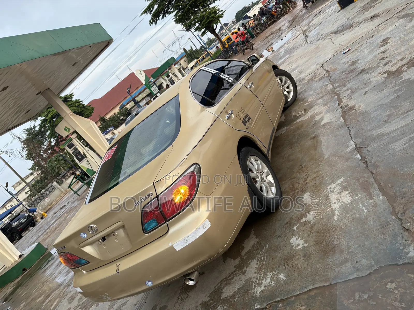 Lexus ES 300 2004 Gold