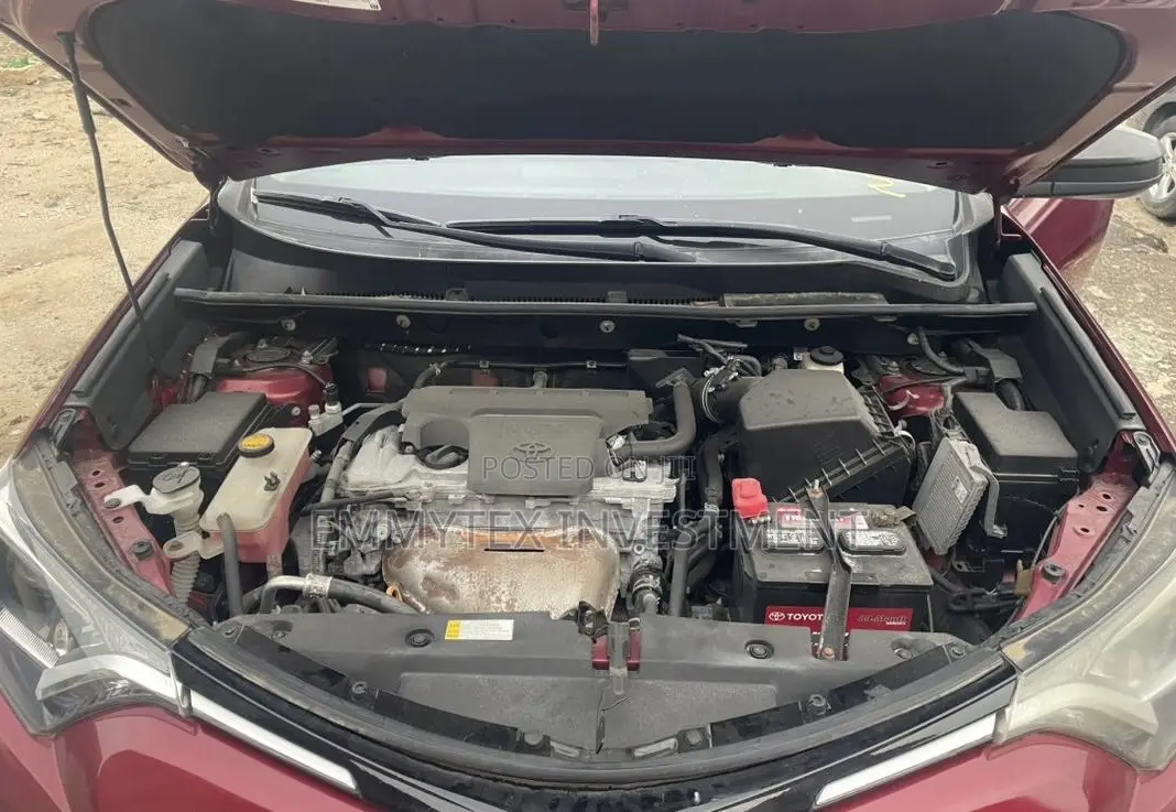 Toyota RAV4 2018 Red