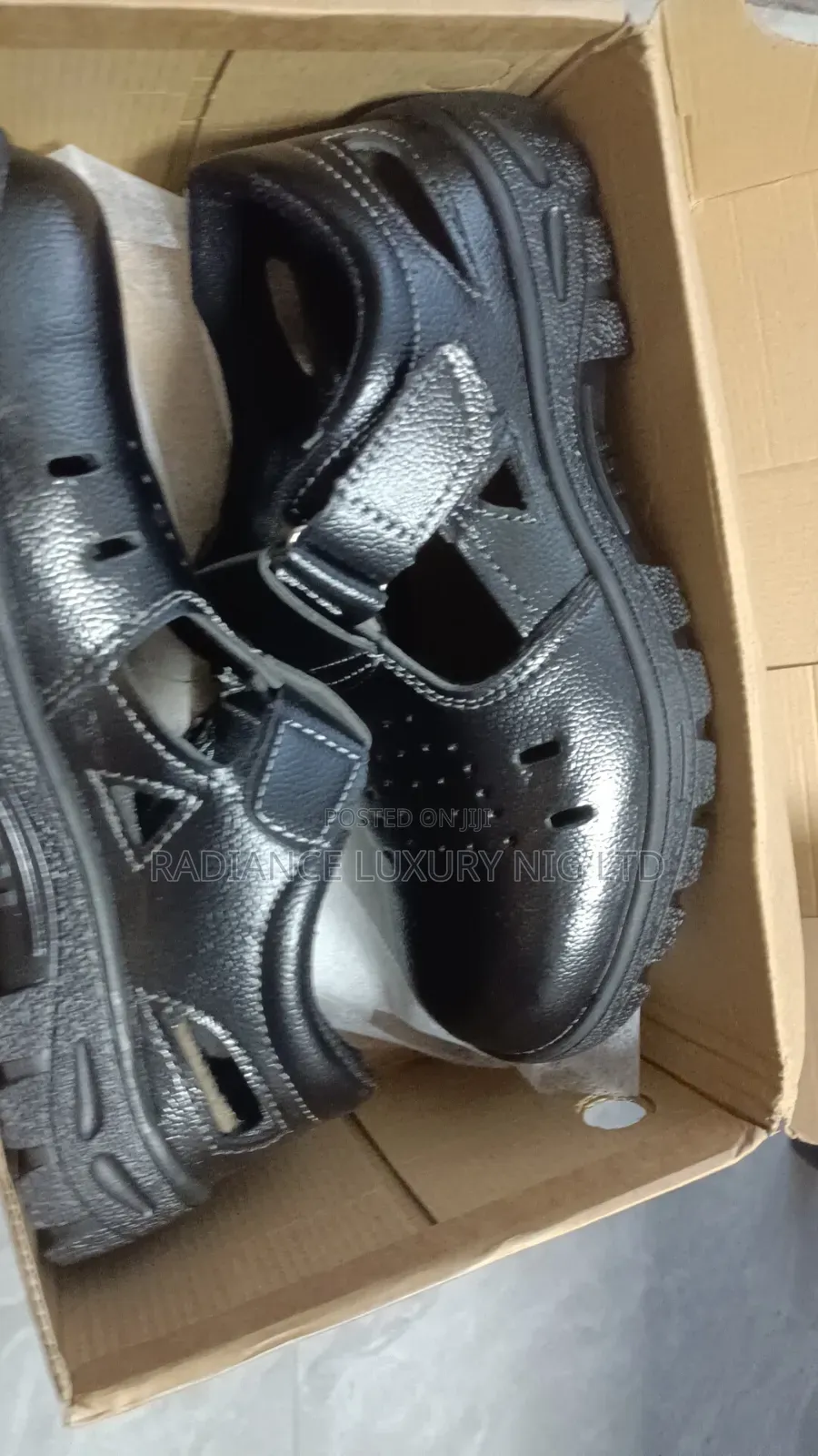 Breathable Safety Shoes.