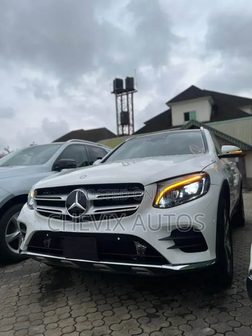Mercedes-Benz GLC-Class 2019 White