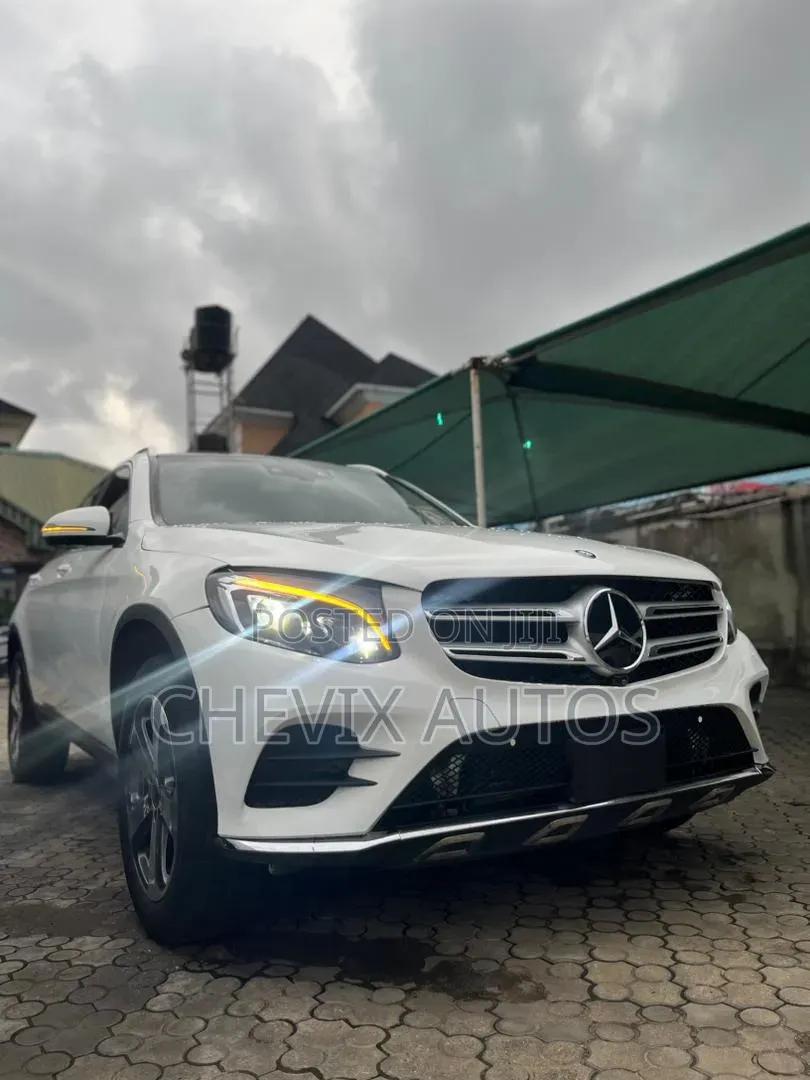 Mercedes-Benz GLC-Class 2019 White