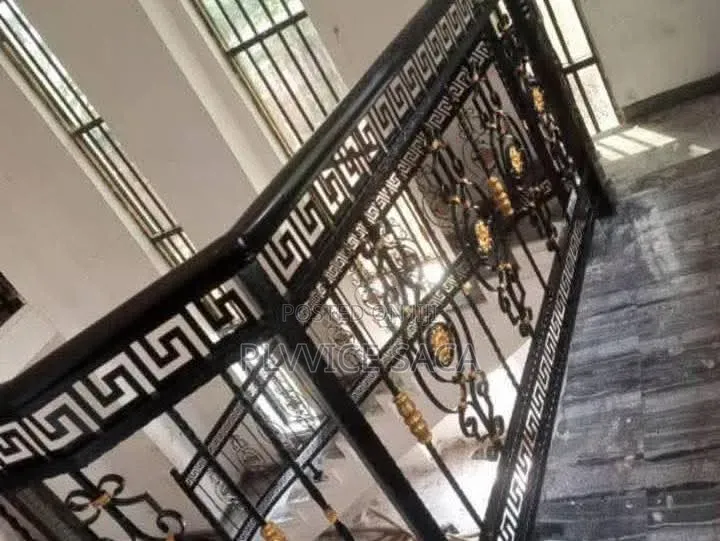 Wrought-Iron Handrail Flat Top