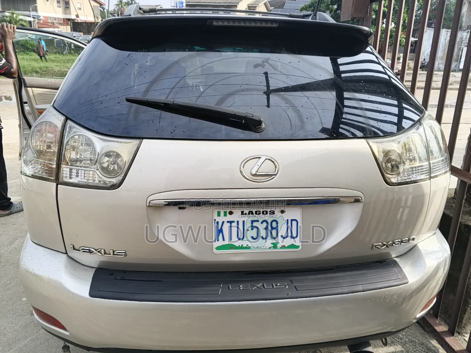 Lexus RX 2006 Gold
