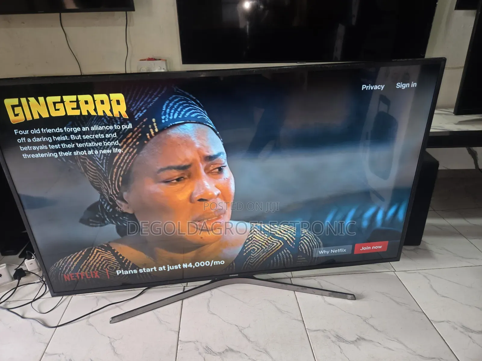 Samsung 55" Uhd Smart Tv.