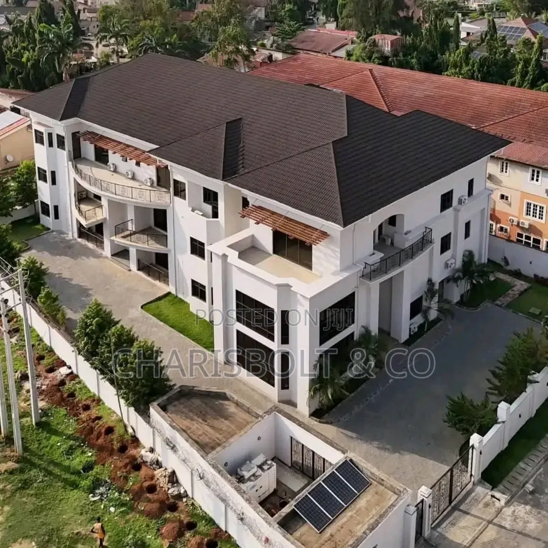 17bdrm Apartment in Maitama for sale