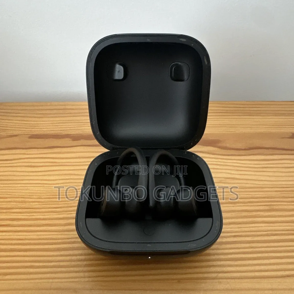 Apple Powerbeats Pro