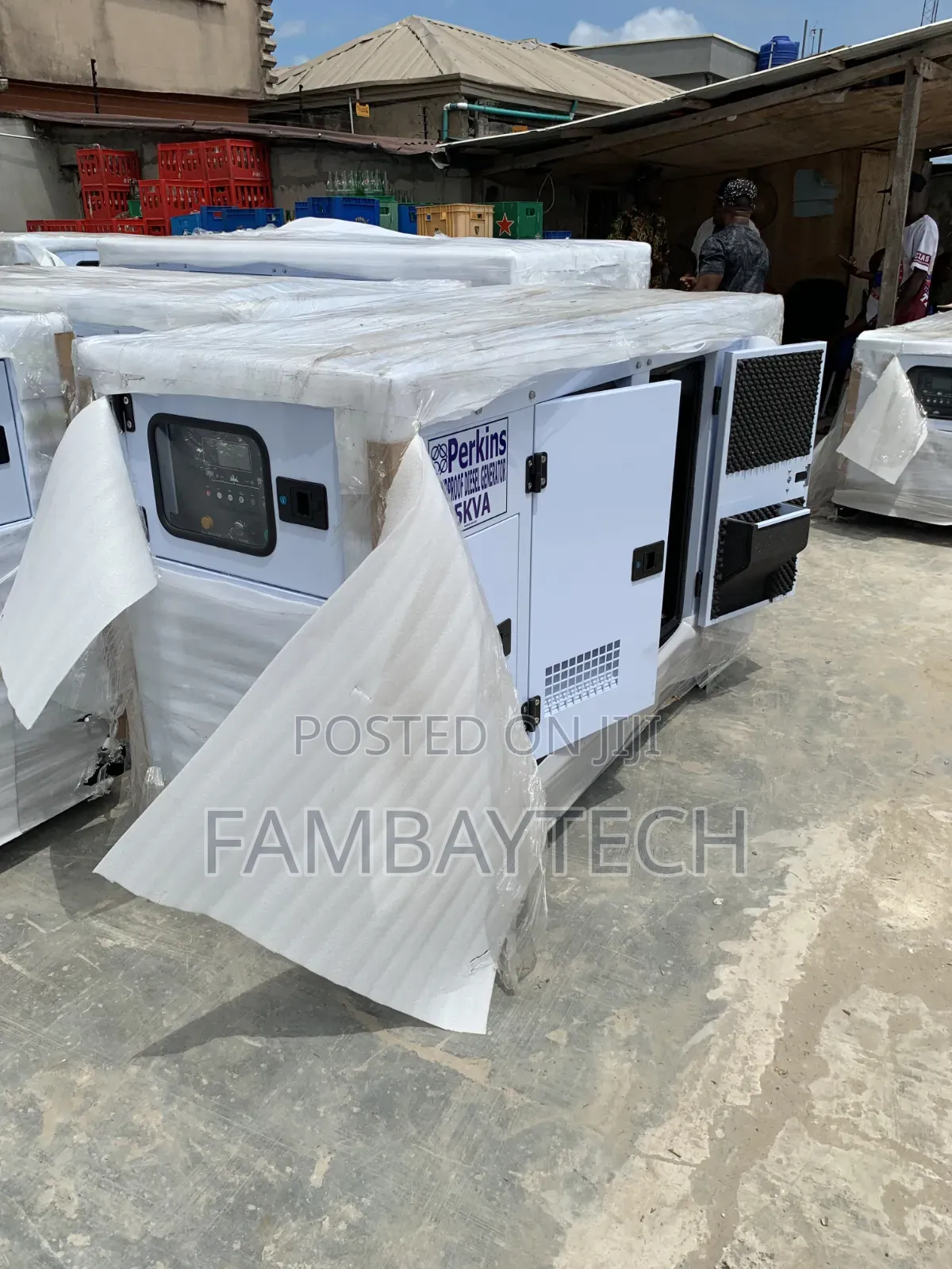 Original Perkins 25kva Generator With Soundproof Canopy