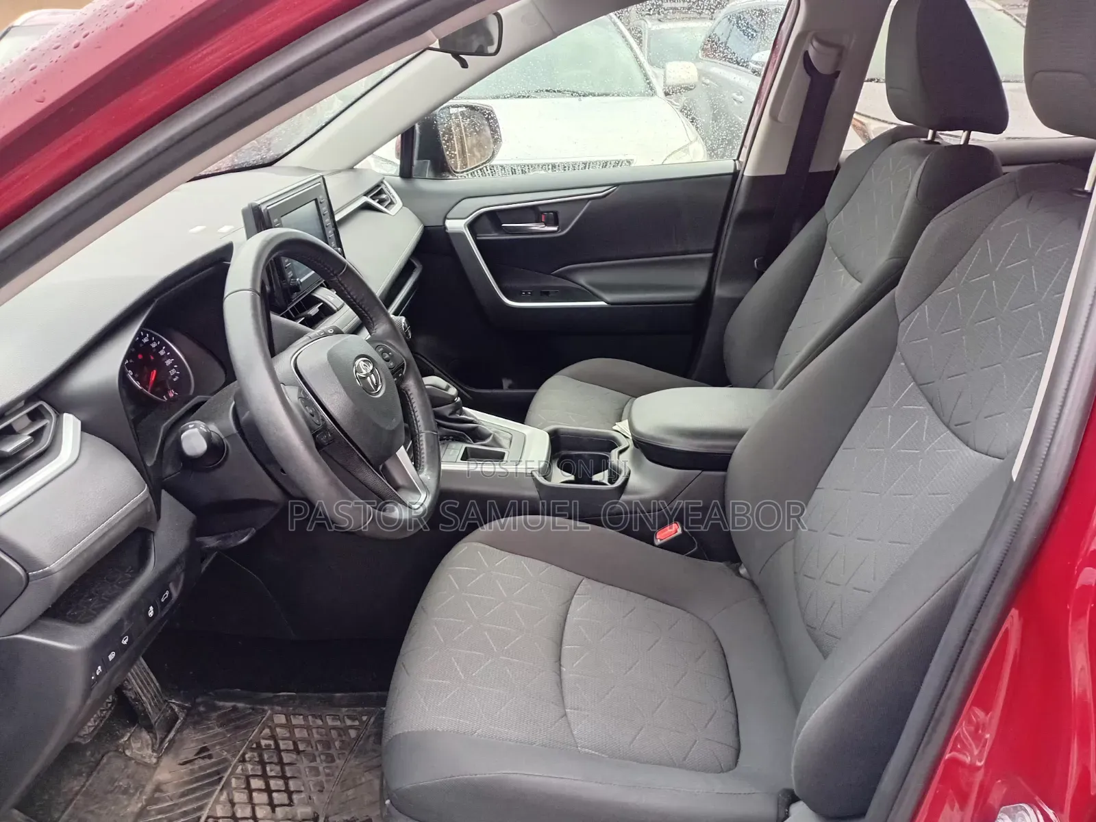 Toyota RAV4 XLE AWD 2024 Red