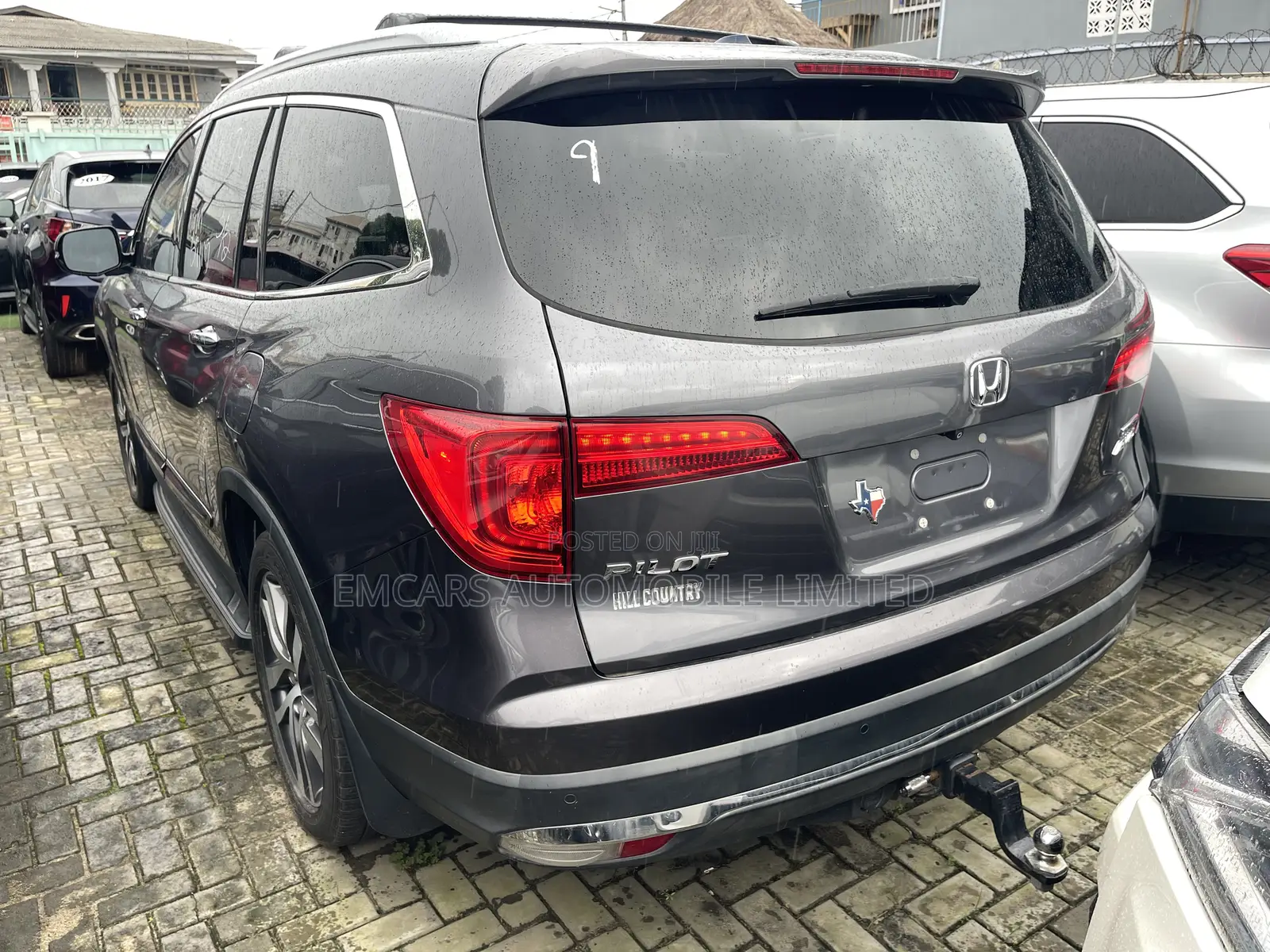 Honda Pilot Touring AWD 2018 Gray