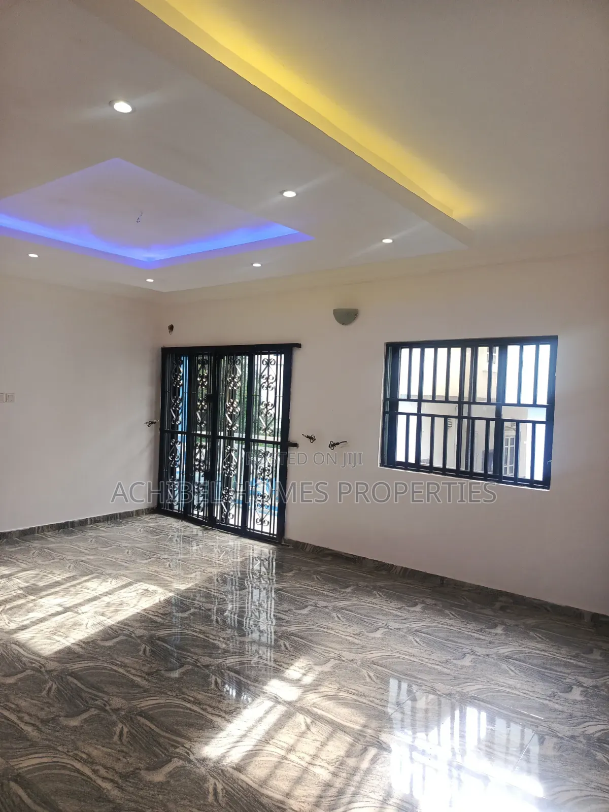 3bdrm Apartment in Oba Musa, Lekki Phase 2 for rent