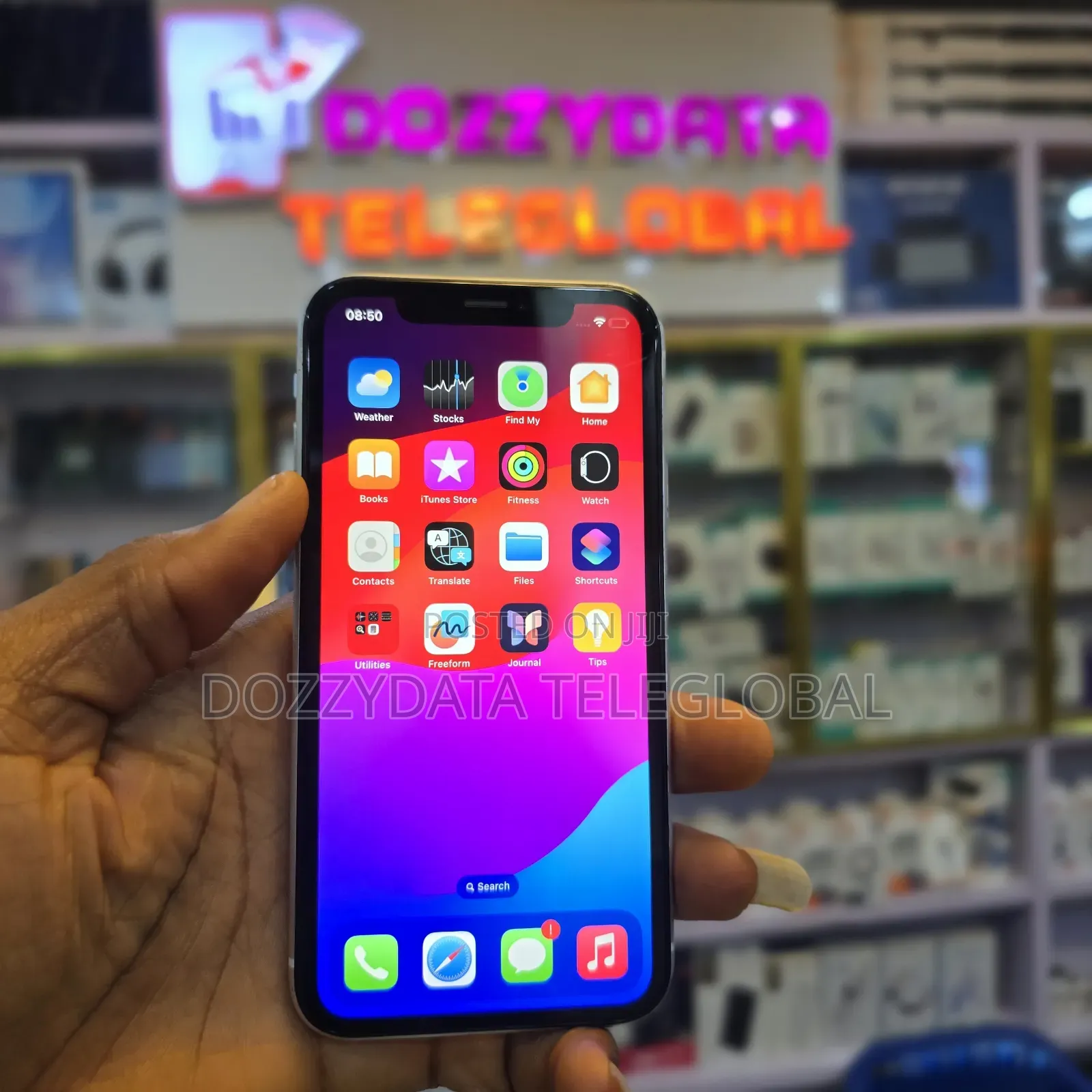 Apple iPhone XR 64 GB White