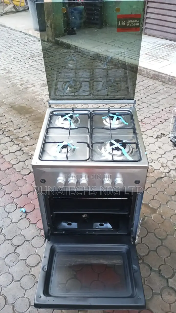 Maxi Gas Cooker 50x50 4 Burner 1 Oven 1 Griller Neat England Used
