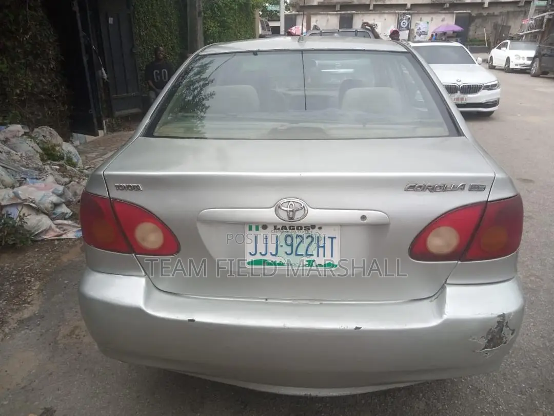 Toyota Corolla Sedan Automatic 2004 Silver