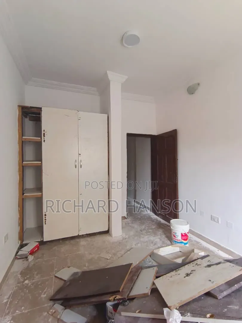 2bdrm Apartment in Hopeville, Sangotedo for rent