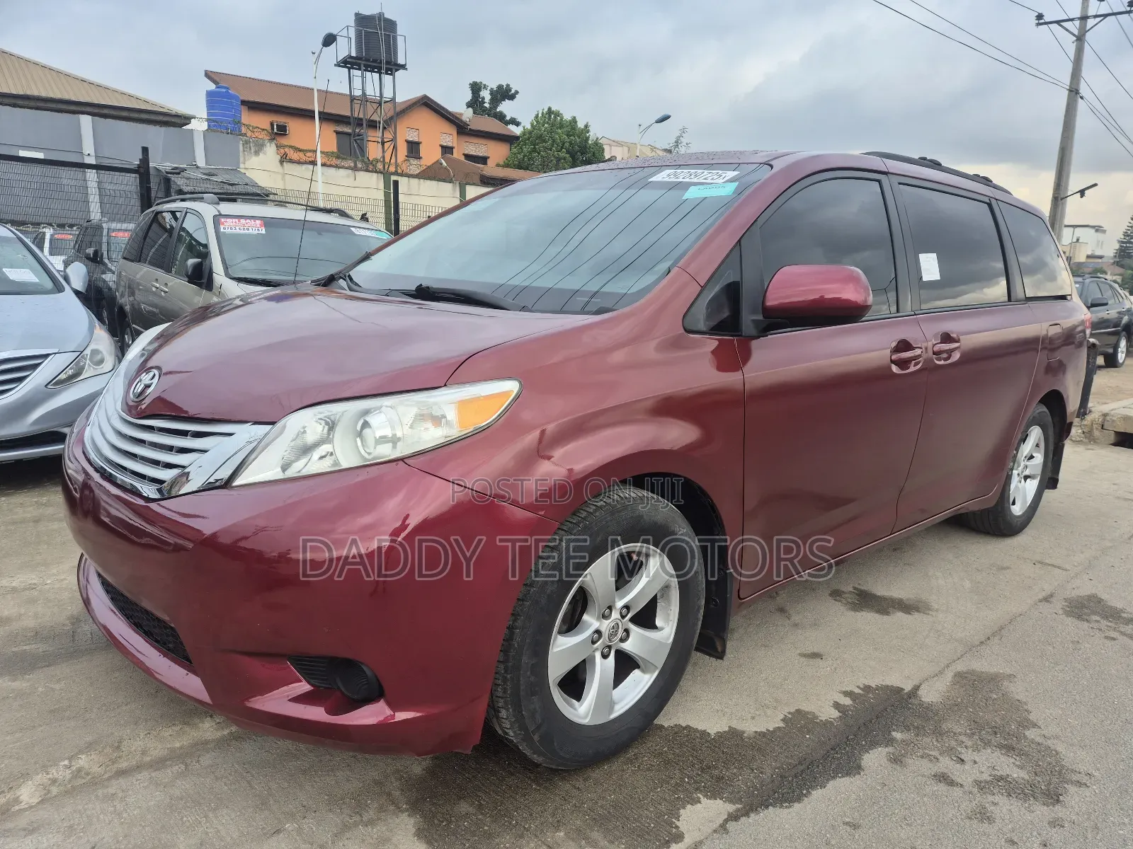 Toyota Sienna LE FWD 8-Passenger 2013 Burgundy