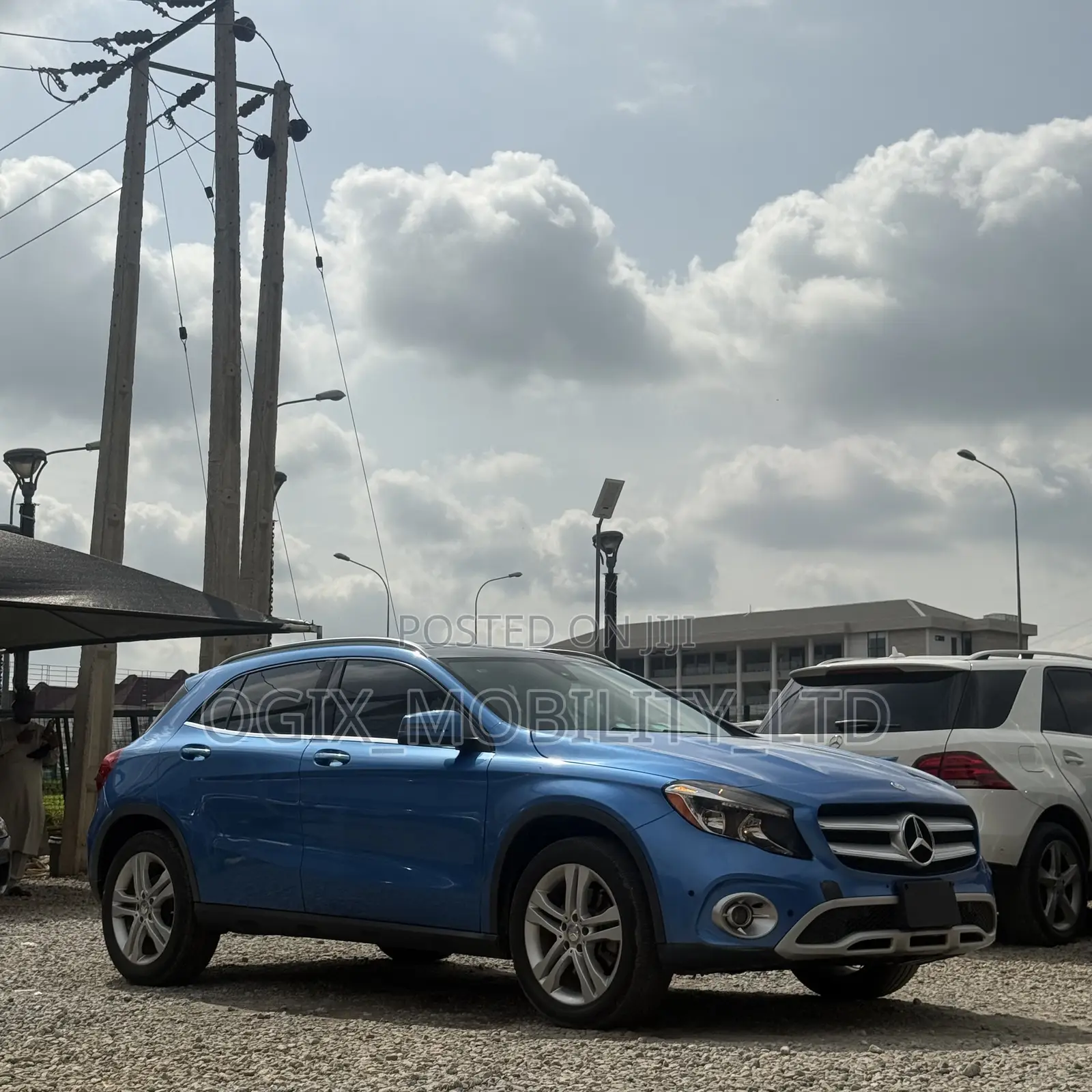 Mercedes-Benz GLA-Class 2016 Blue