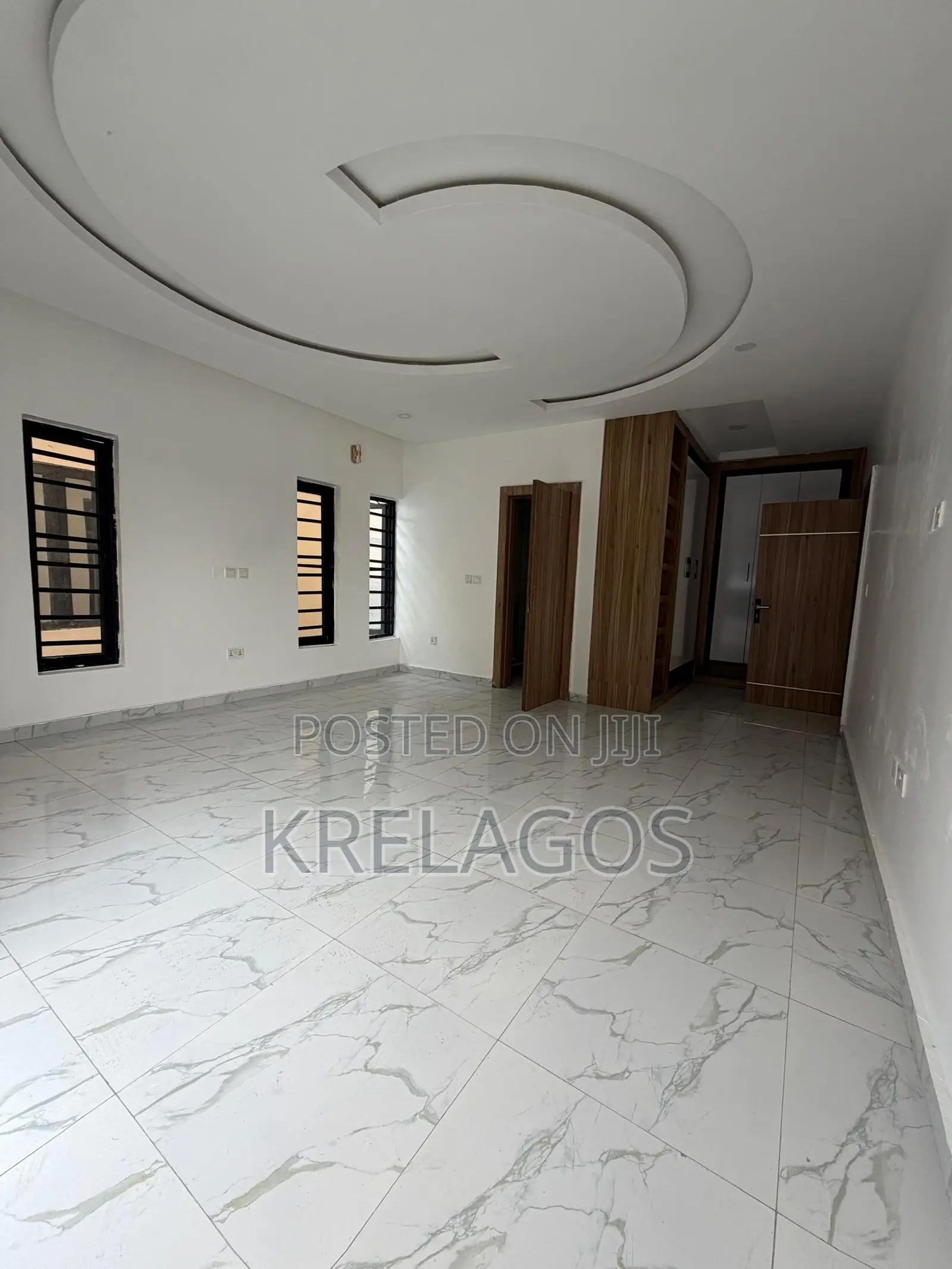 5bdrm Duplex in Ikate for rent