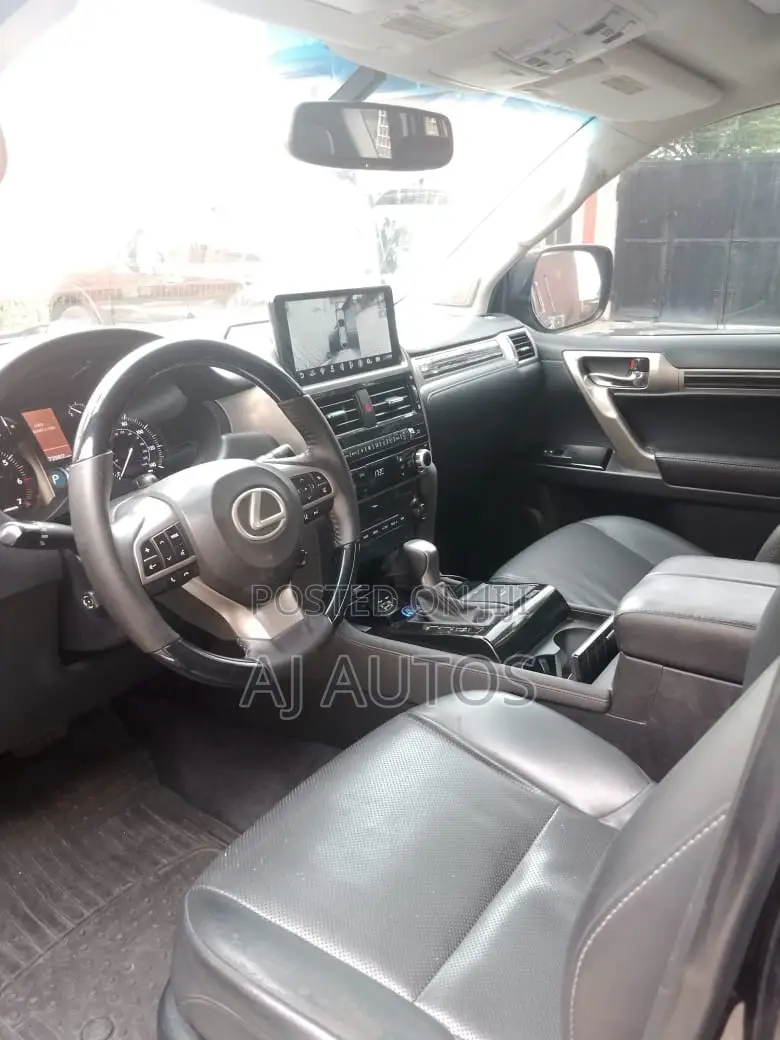 Lexus GX 2023 Black