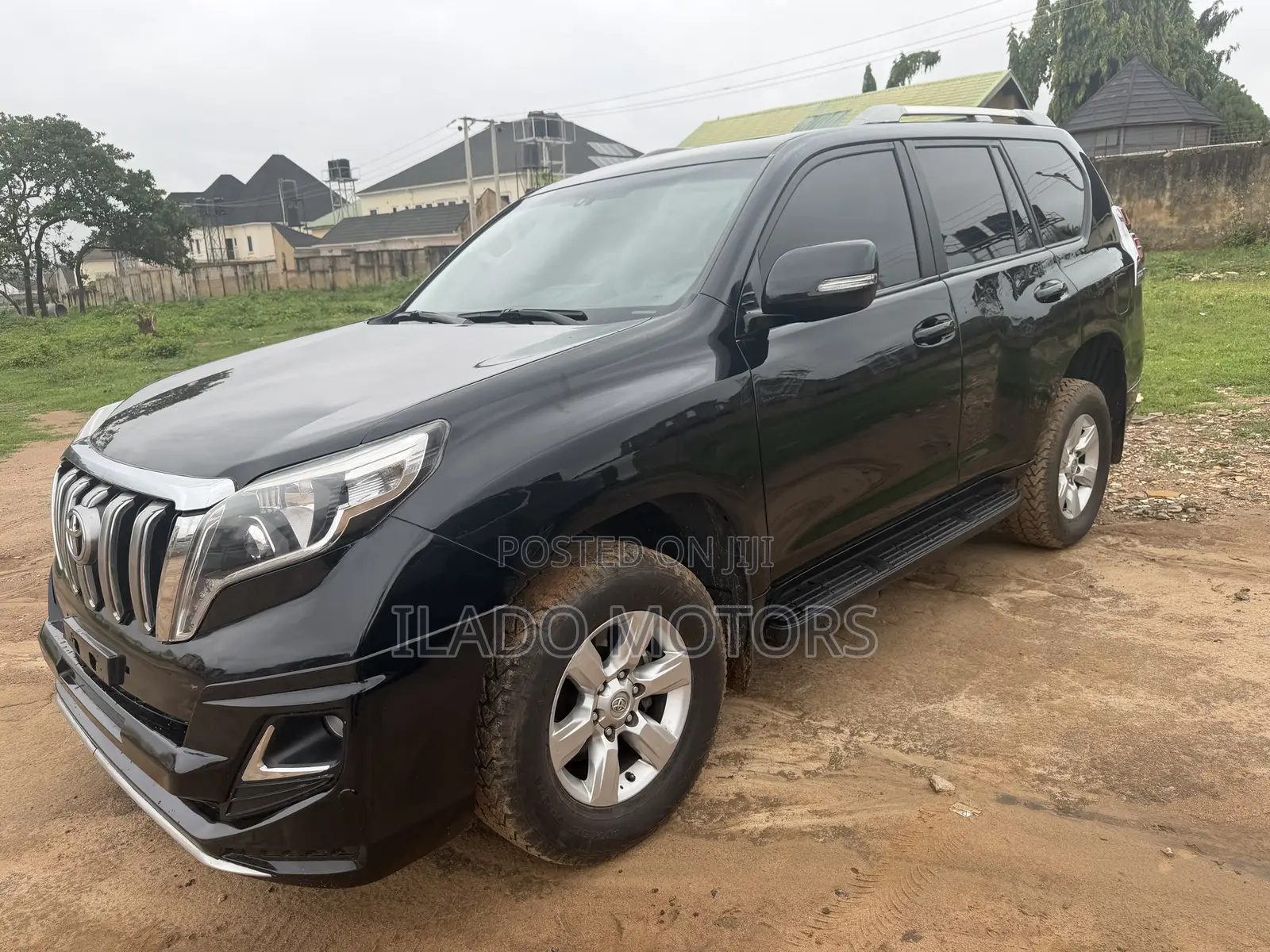 Toyota Land Cruiser Prado 2016 Black