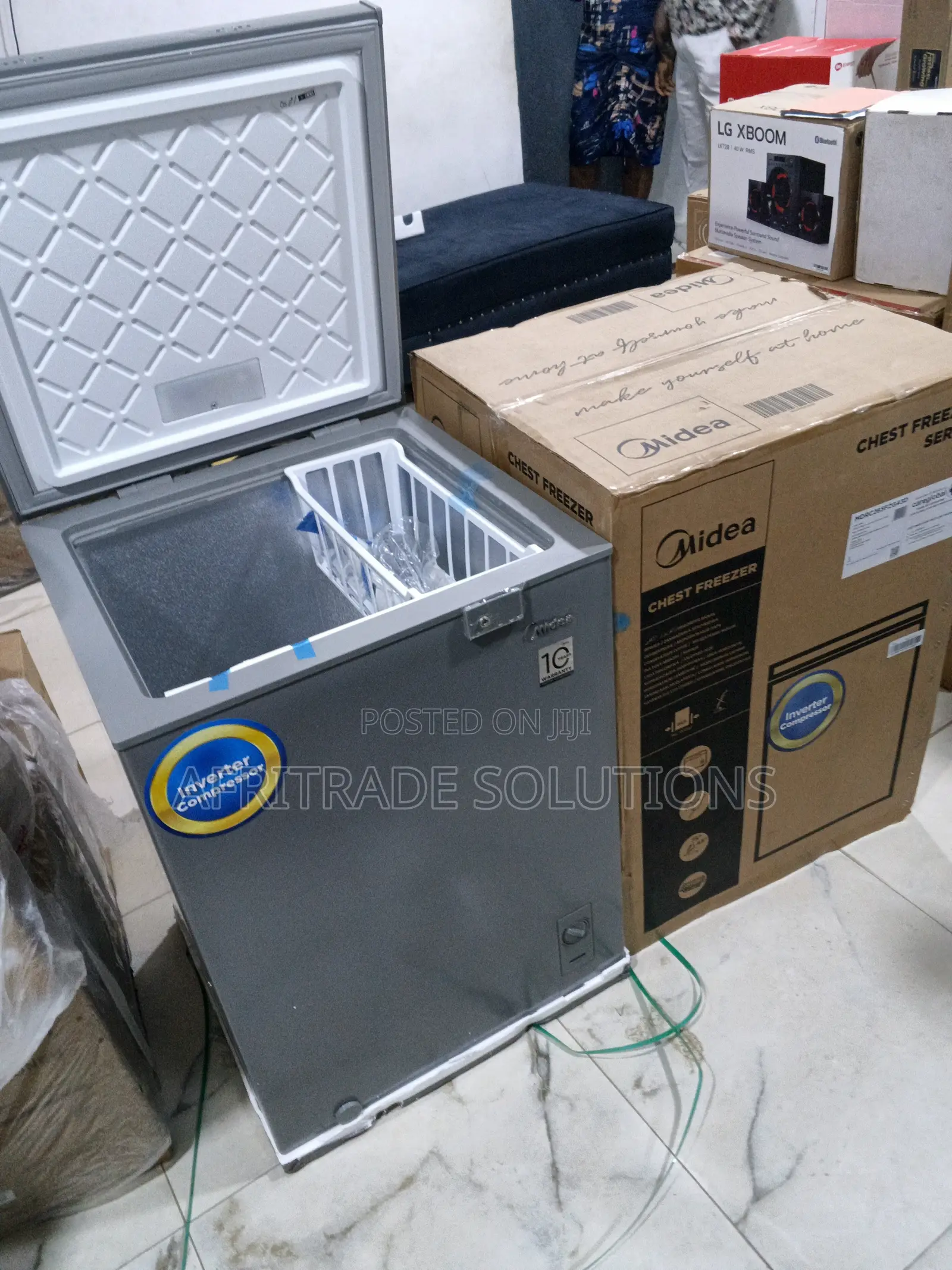 Midea 143l Inverter Freezer With Convertible Freezer-to-Fridge