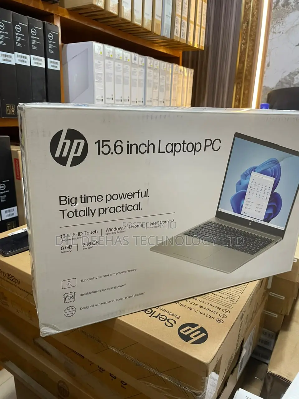 New Laptop HP 15 8GB Intel Core i3 SSD 256GB