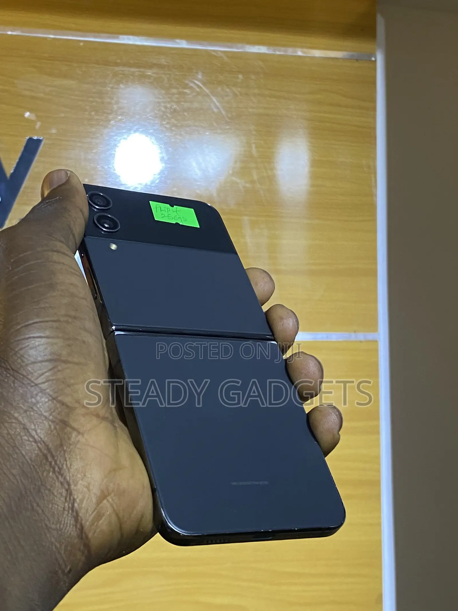 Samsung Galaxy Z Flip4 256 GB Black
