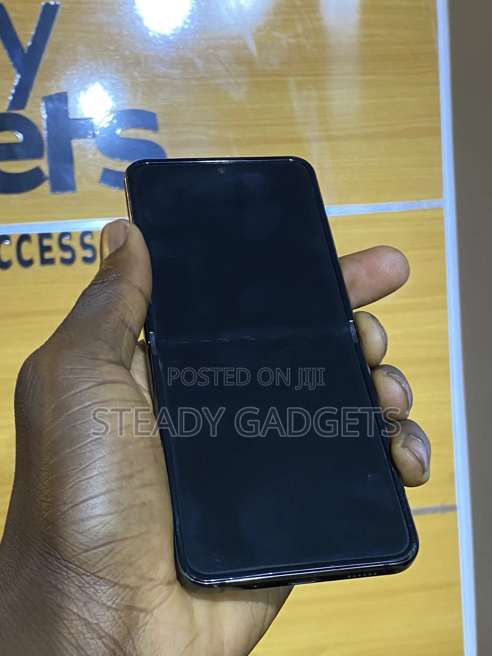 Samsung Galaxy Z Flip4 256 GB Black