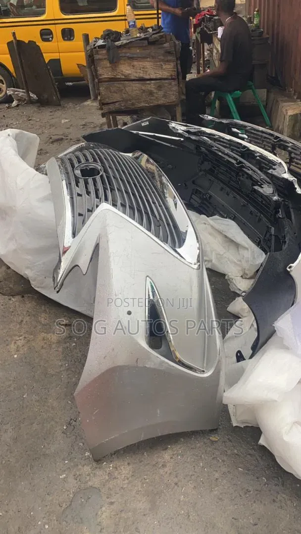 Complete Front Bumper Lexus Es350 2018