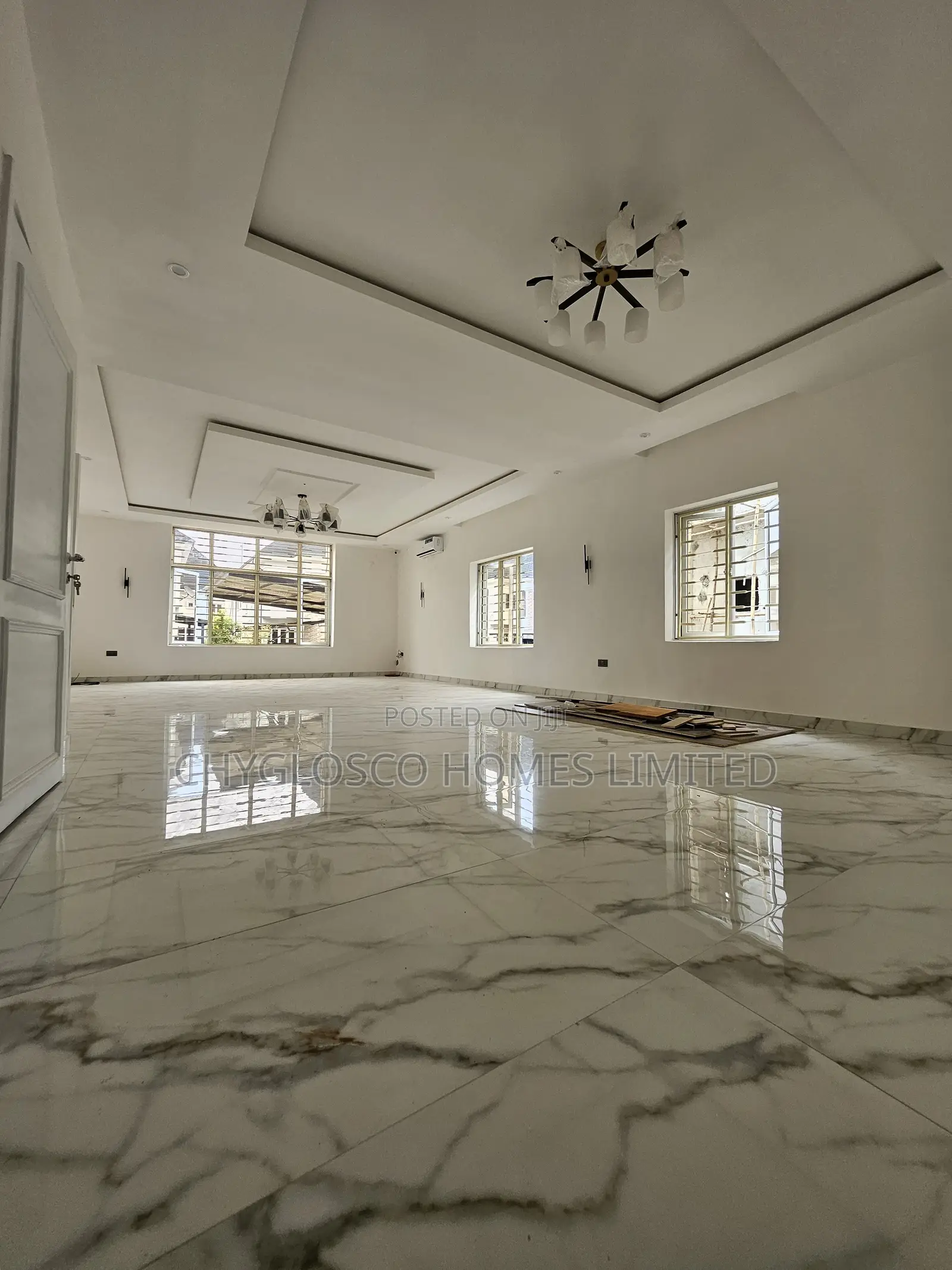 Furnished 4bdrm Duplex in Reef Court, Woji for sale