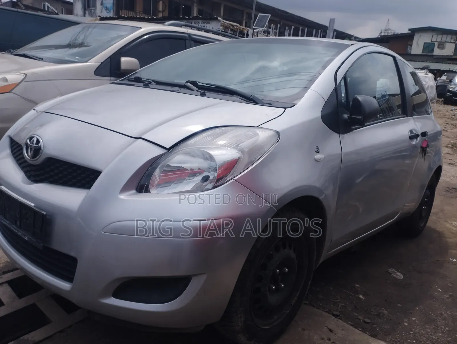 Toyota Yaris 1.4 2002 Silver